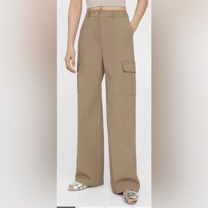 Theory Wide-Leg Cargo Pants in Taupe